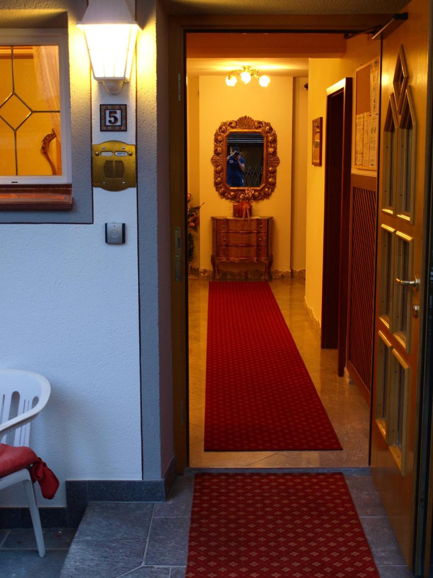 Bed and Breakfast Garni Flurida Wolkenstein in Gröden Exterior foto